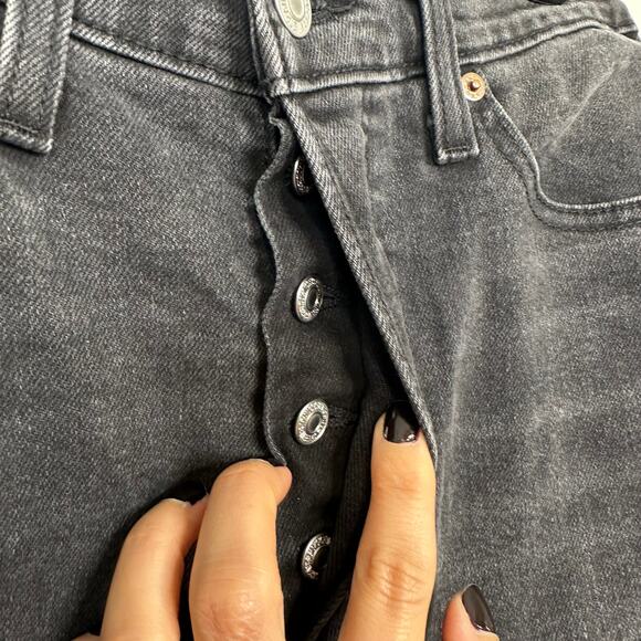 Levi's Faded Black Ribcage Straight Ankle Jeans - Picture 4 of 9